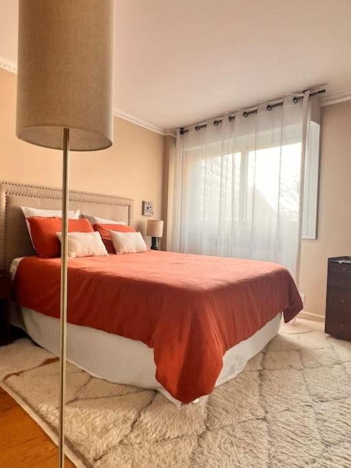 Appartement Chic Flat With Terrasse Parijs