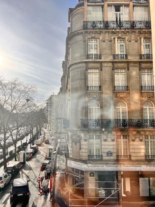 Chic Flat With Terrasse Appartement Parijs